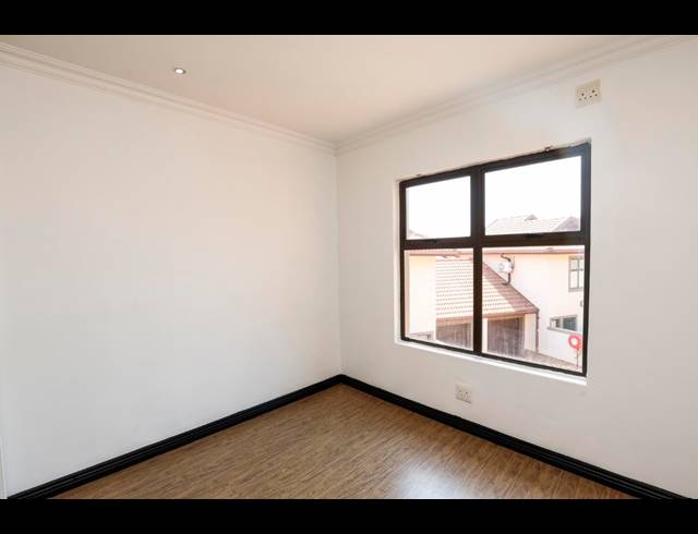 2 BEDROOM APARTMENT FOR SALE IN IZINGA ESTATE
